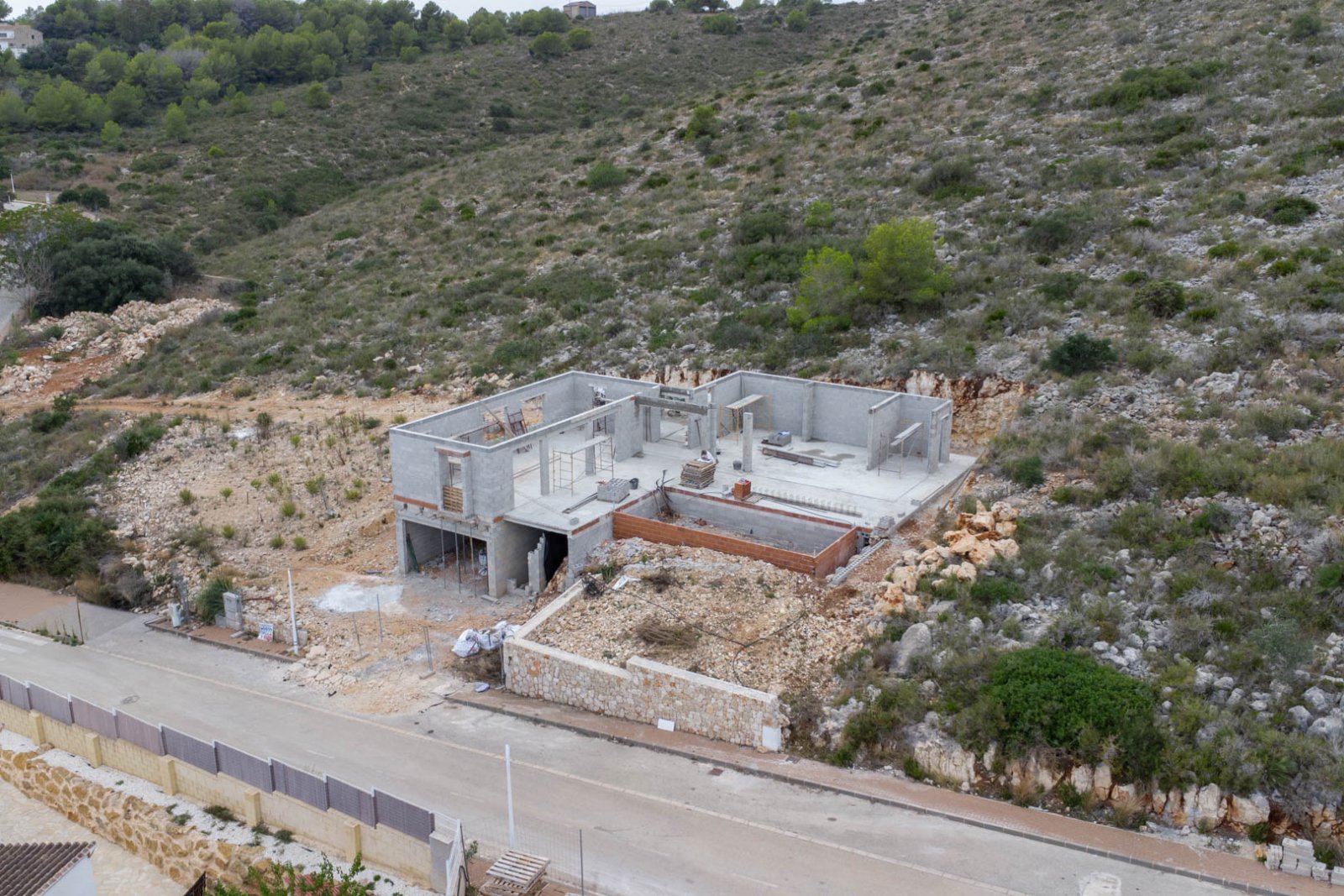 4585BELL Moderne Villa im Bau in Raco de Nadal, Benitachell