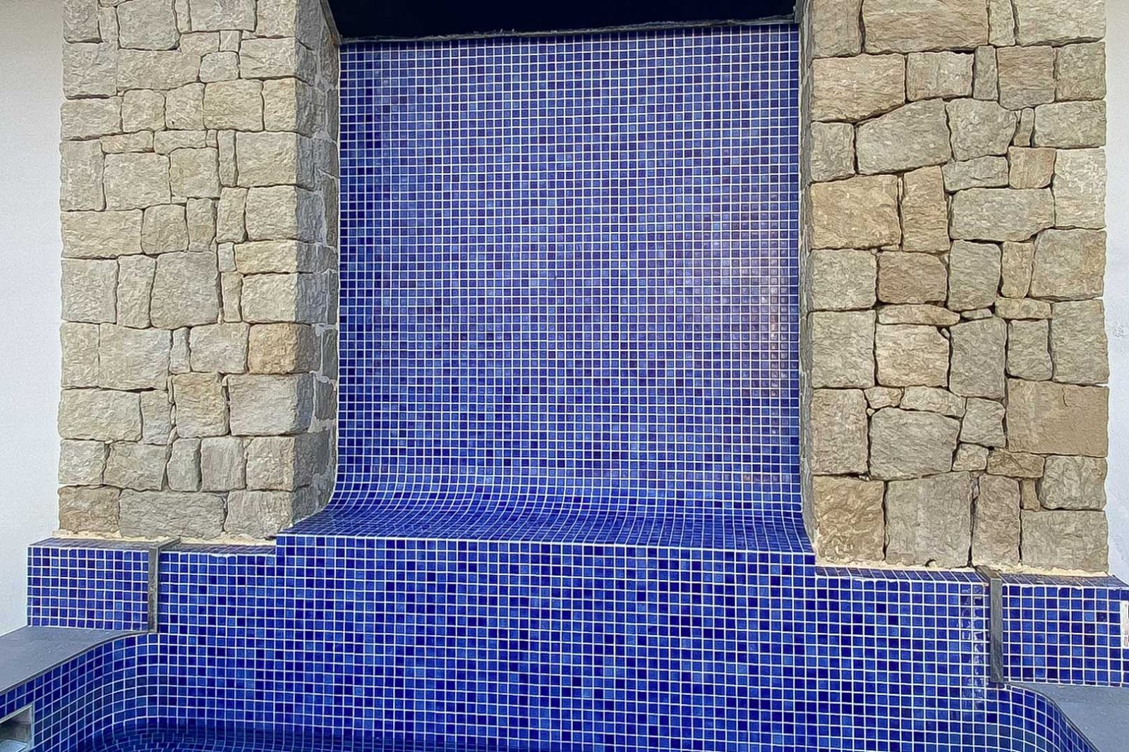 4442BEN Moderne Villa mit atemberaubendem Meerblick in Benissa zu verkaufen