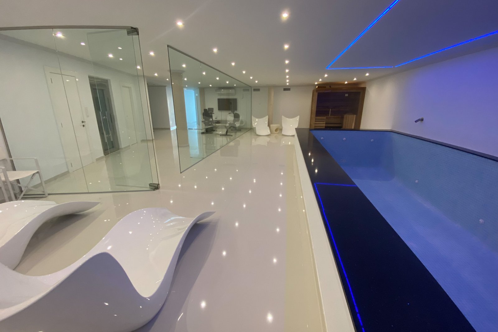 4442BEN Moderne Villa mit atemberaubendem Meerblick in Benissa zu verkaufen