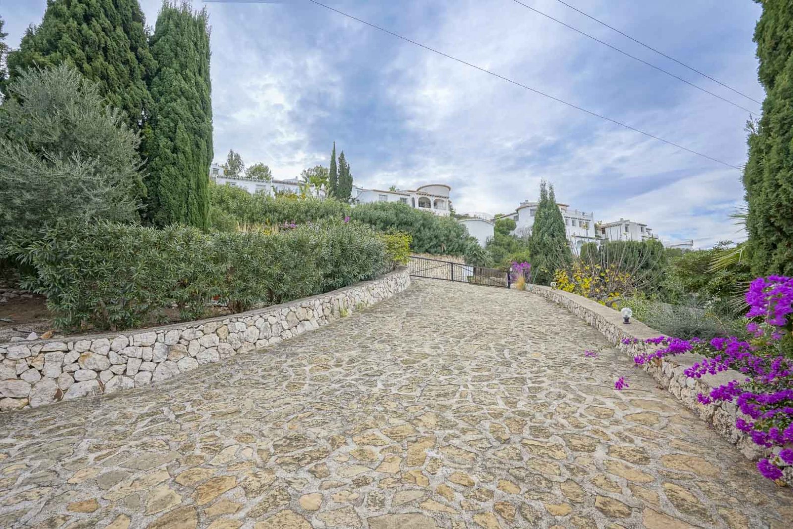 4336PEG Große Villa mit Gästehaus in Monte Pego zu verkaufen