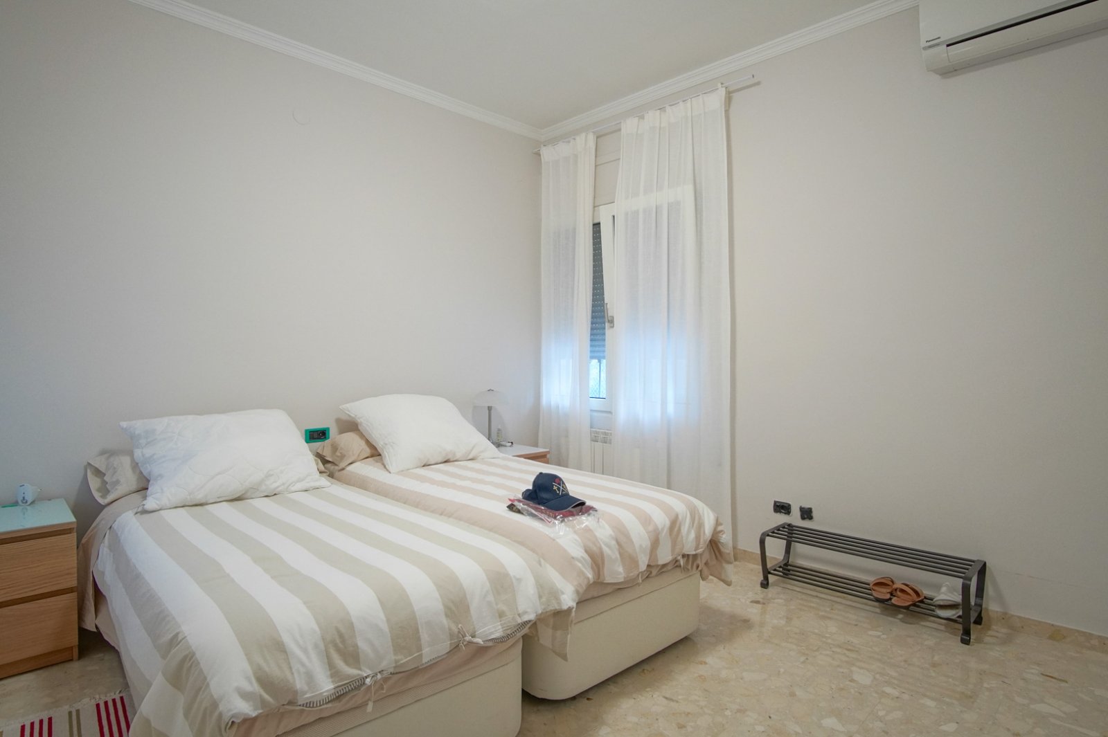 8176DEN Villa mit teilweisem Meerblick zum Verkauf in Las Rotas, Denia