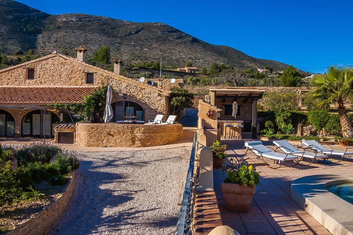 6436 BEN Schöne authentische Finca zum Verkauf in Benissa