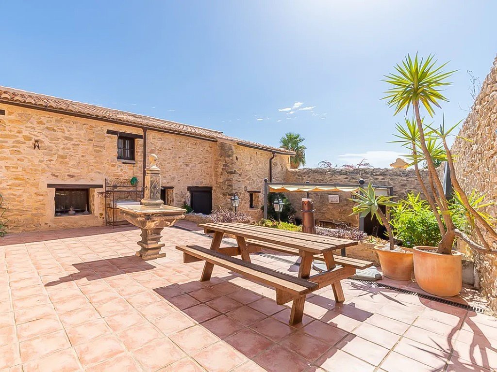 6436 BEN Schöne authentische Finca zum Verkauf in Benissa