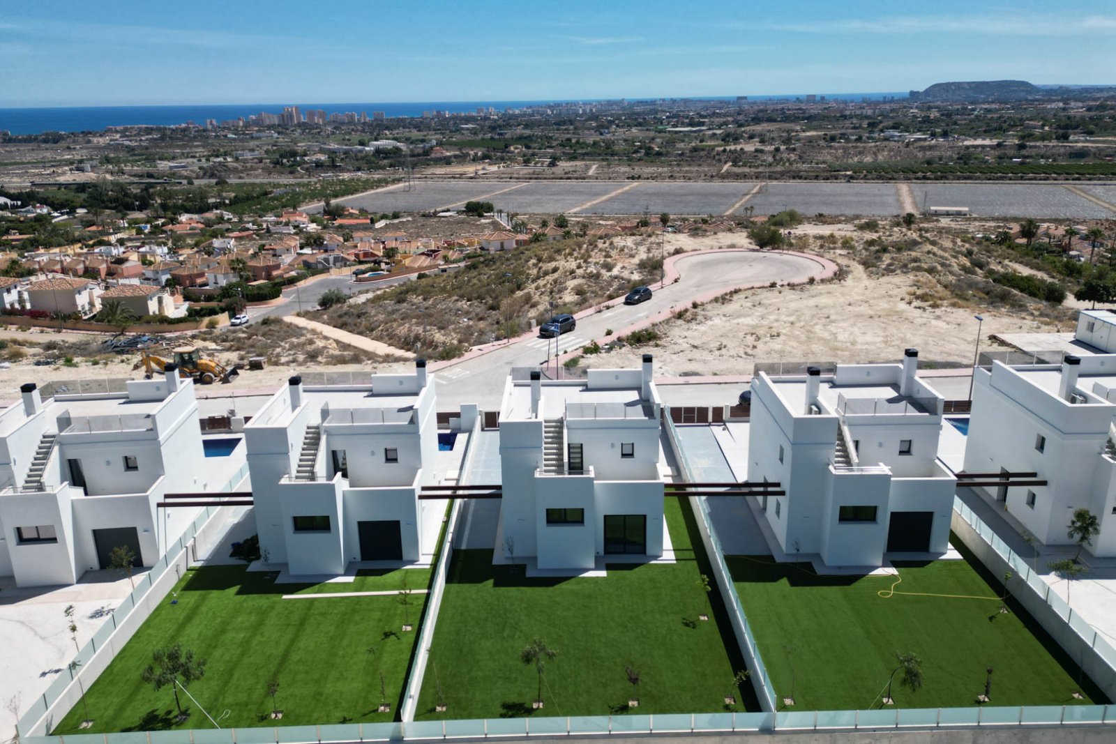 8277MUT Moderne Villa mit Meerblick zu verkaufen in der Nähe von El Campello.