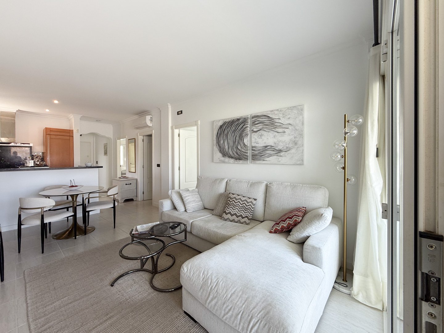 C4XY4555BEN Wohnung zum Verkauf in einer Luxus-Urbanisation in La Fustera, Benissa