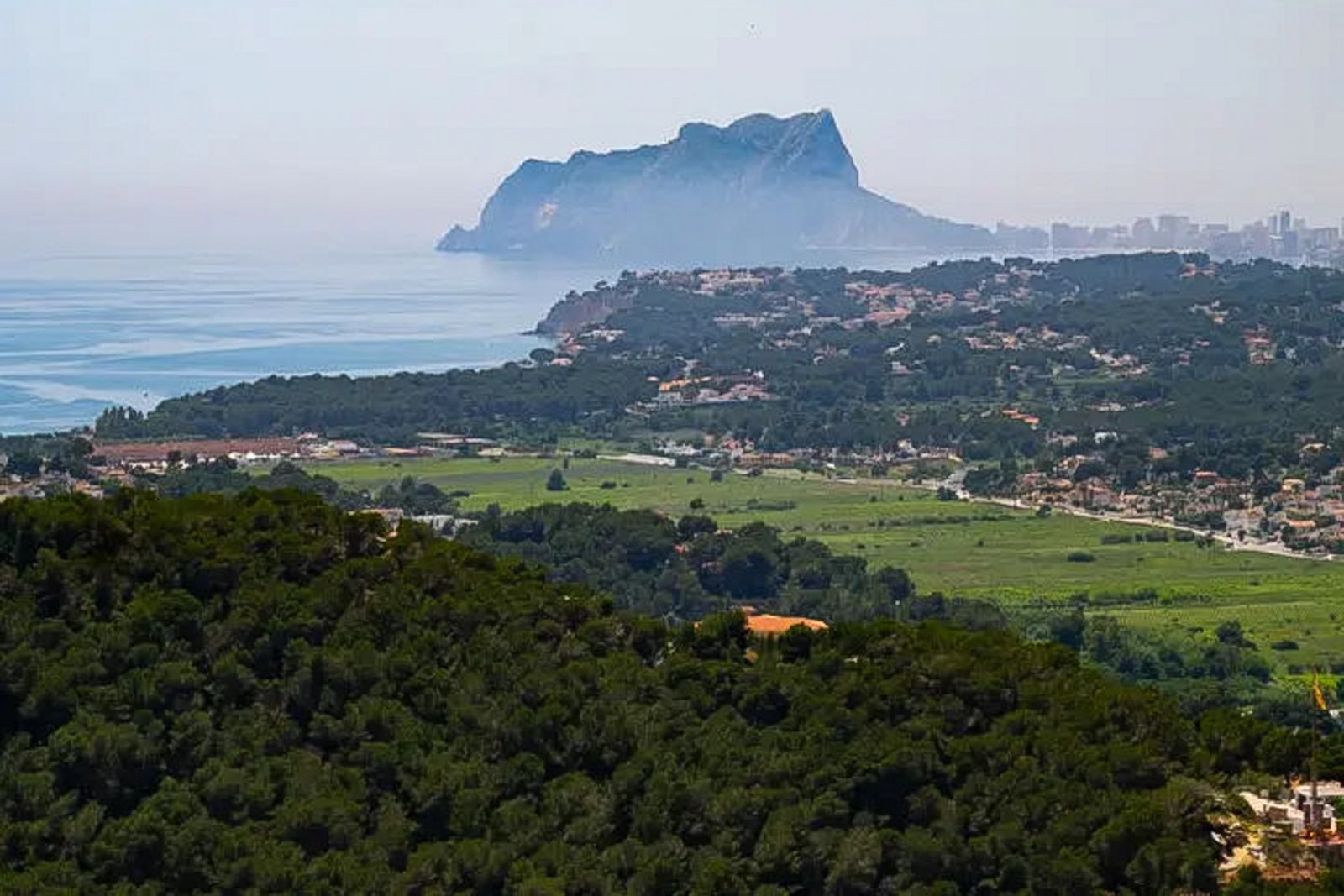 9001MOR Villa mit Pool und Meerblick in Moraira zu verkaufen.