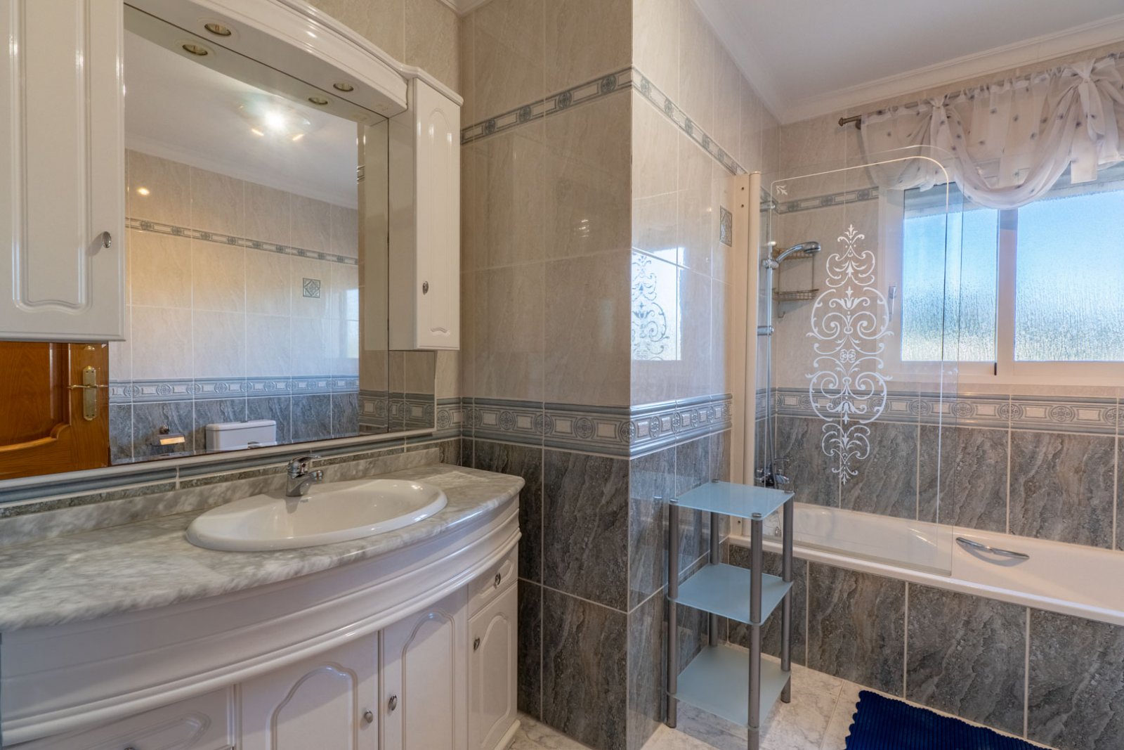 9007JAL Villa im mediterranen Stil zum Verkauf in Jalón.