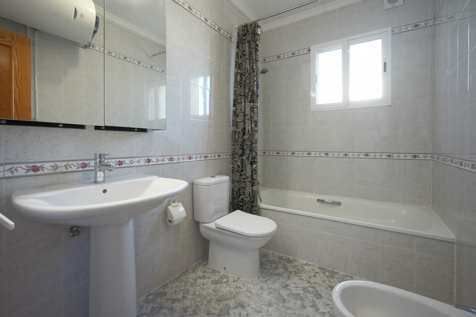 Villa C4XY4596CAL mit Gästehaus und Panoramablick aufs Meer in Oltamar, Calpe zu verkaufen