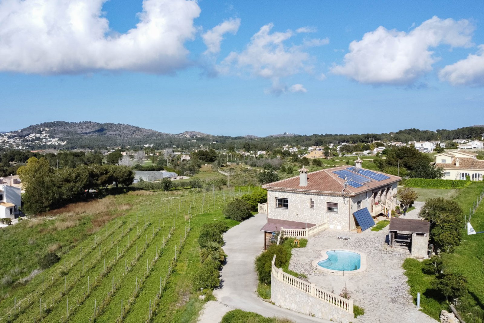 C3XY4251BELL Wunderschönes Landhaus mit Weinbergen in Benitachell zu verkaufen