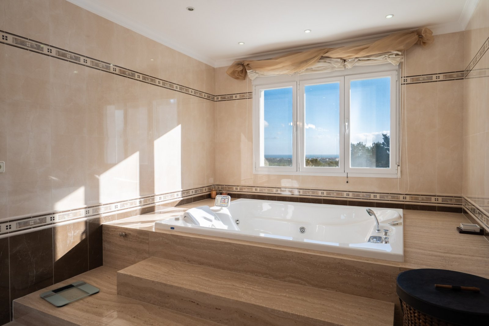 C3XY4622JAV Majestätische Villa mit Meerblick zum Verkauf in Piver, Jávea