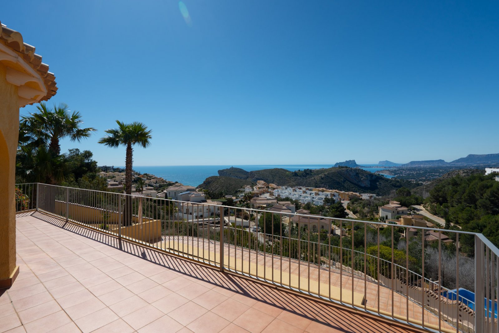 4633BELL Wunderschöne Villa mit Panoramablick aufs Meer zum Verkauf in Cumbre del Sol, Benitachell