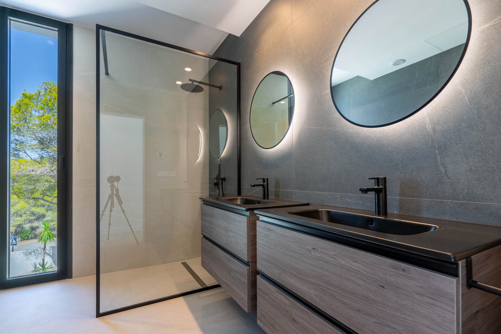 4305MOR Moderne Villa zum Verkauf in Moraira