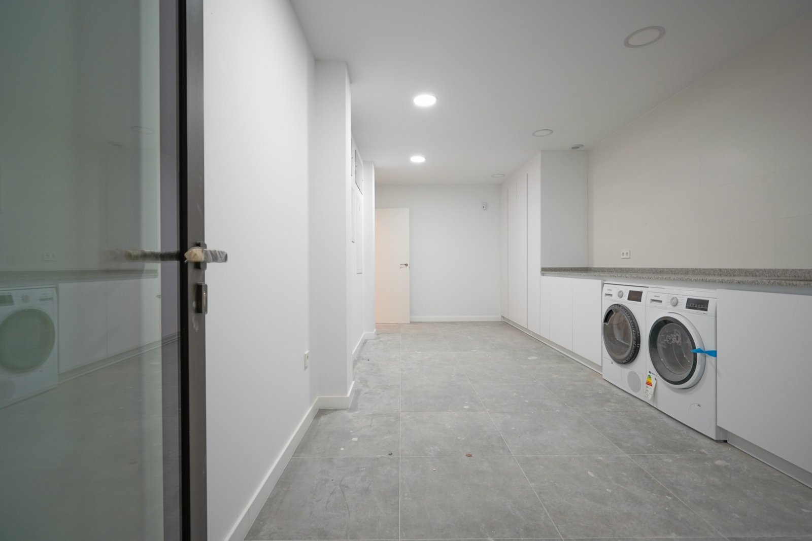 4305MOR Moderne Villa zum Verkauf in Moraira