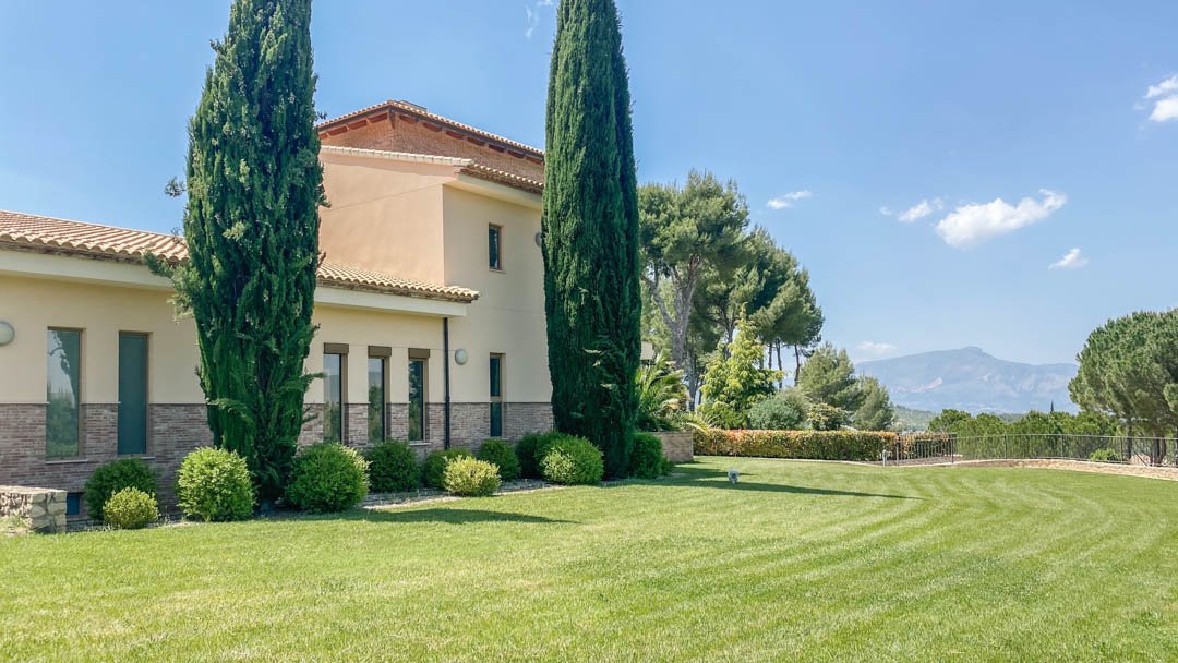 7010PEN Schöne Neubau-Finca in Penáguila zu verkaufen