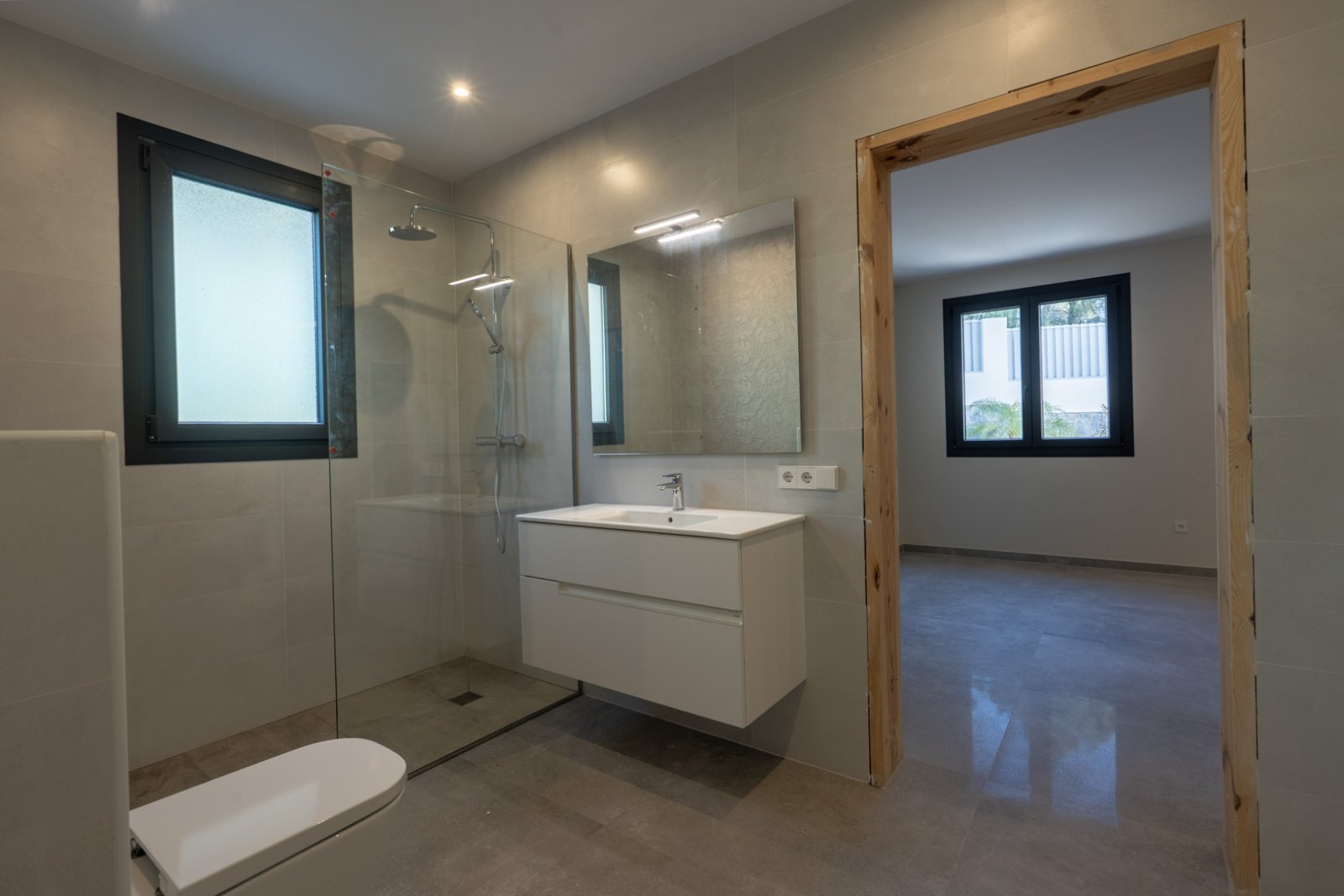 4551JAV Schöne traditionelle Neubauvilla zum Verkauf in Piver, Jávea