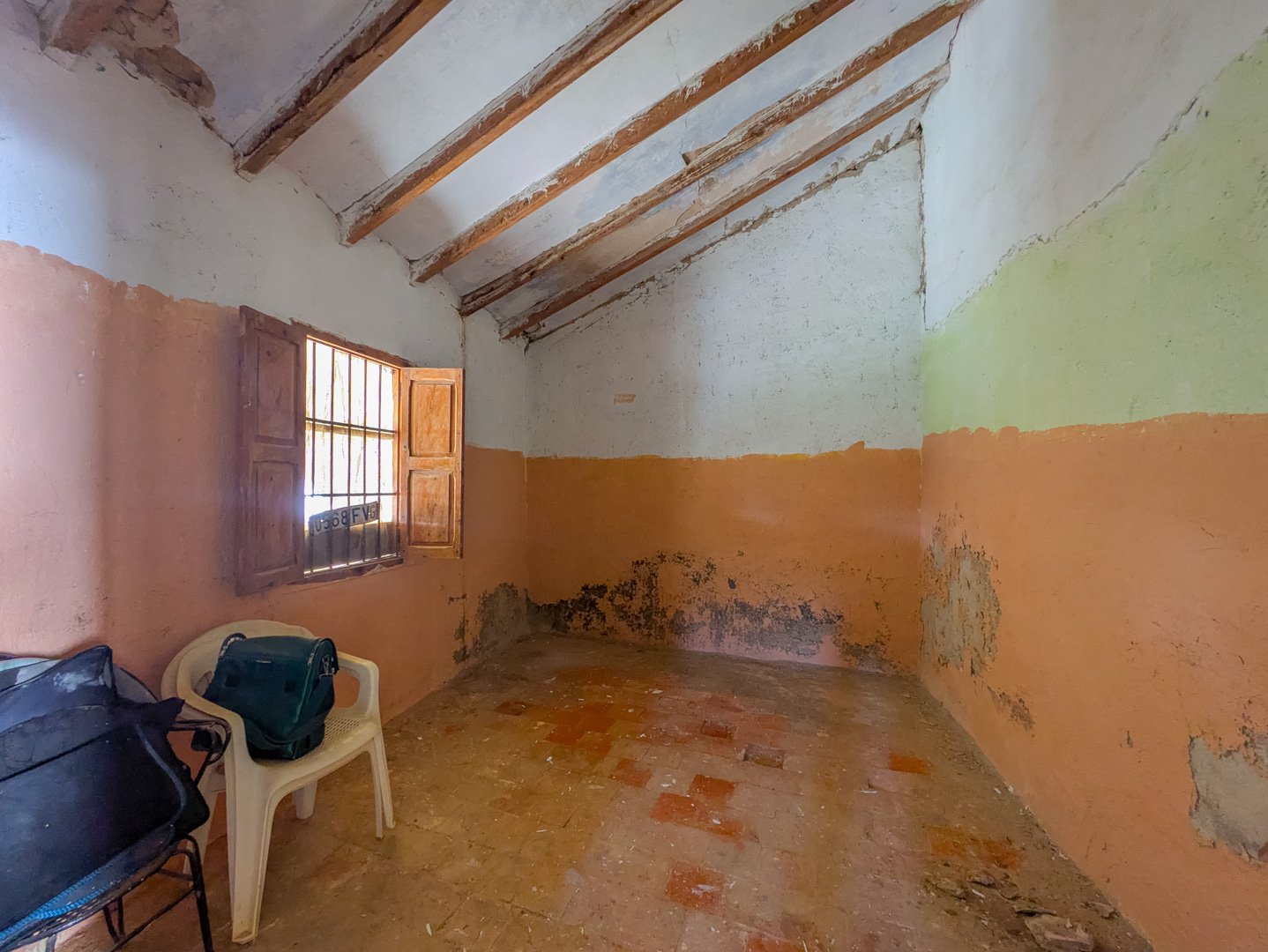 4628JAV Traditionelle Finca mit mehreren Grundstücken zum Verkauf in Pinosol-Las Laderas, Jávea