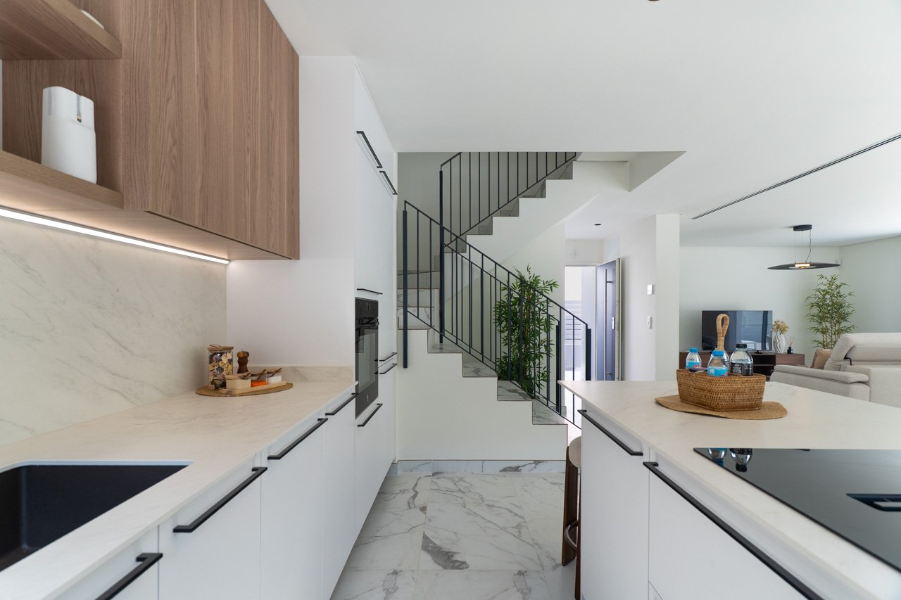 8327DEN Moderne Villa zum Verkauf in Denia.