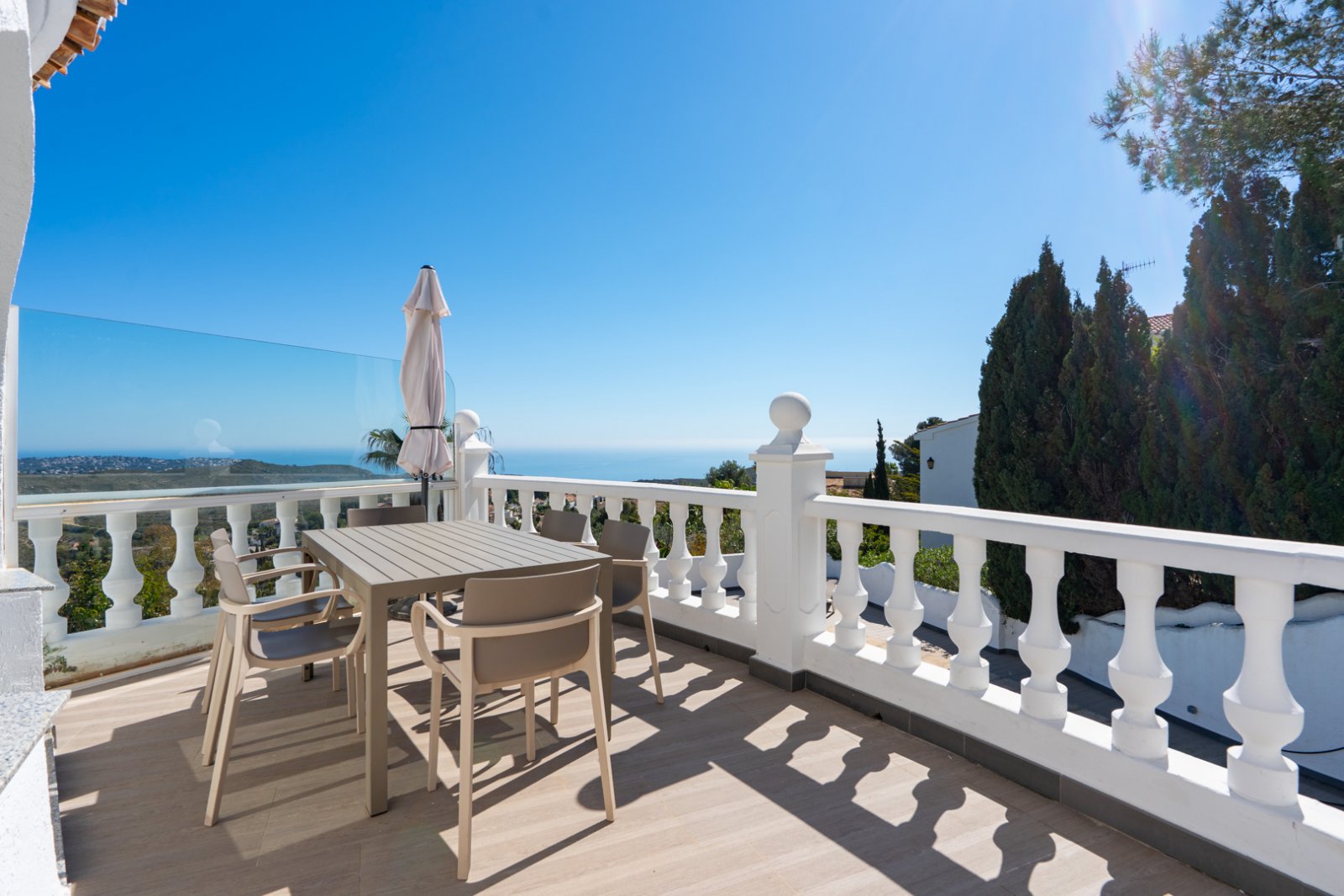 C4XY4635BELL Großzügige Villa mit Panoramablick aufs Meer zu verkaufen in Cumbre del Sol, Benitachell