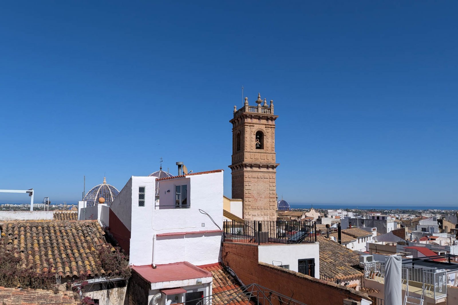 C4XY8330OLI Reihenhaus mit Meerblick in Oliva zu verkaufen.