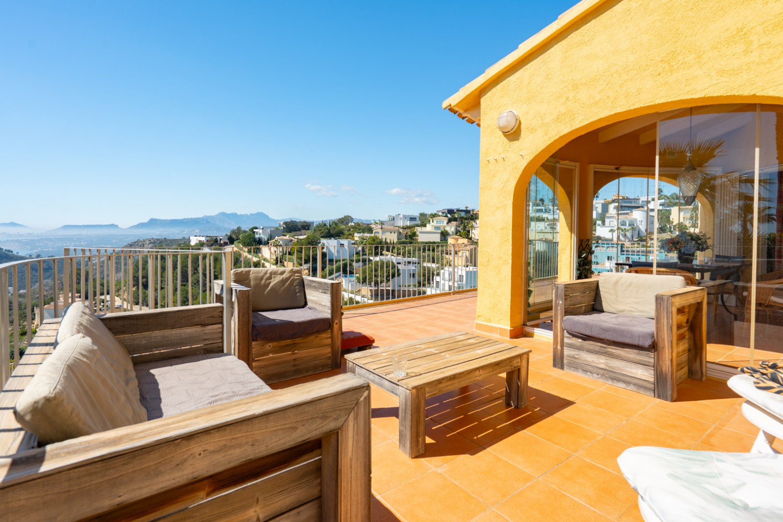 4633BELL Wunderschöne Villa mit Panoramablick aufs Meer zum Verkauf in Cumbre del Sol, Benitachell