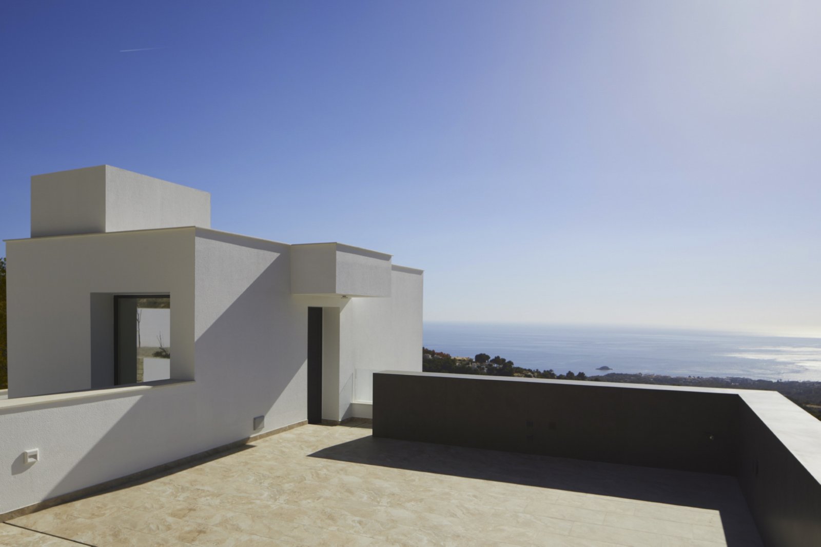 4380ALT Moderne Neubauvilla mit herrlichem Meerblick zum Verkauf in Altea