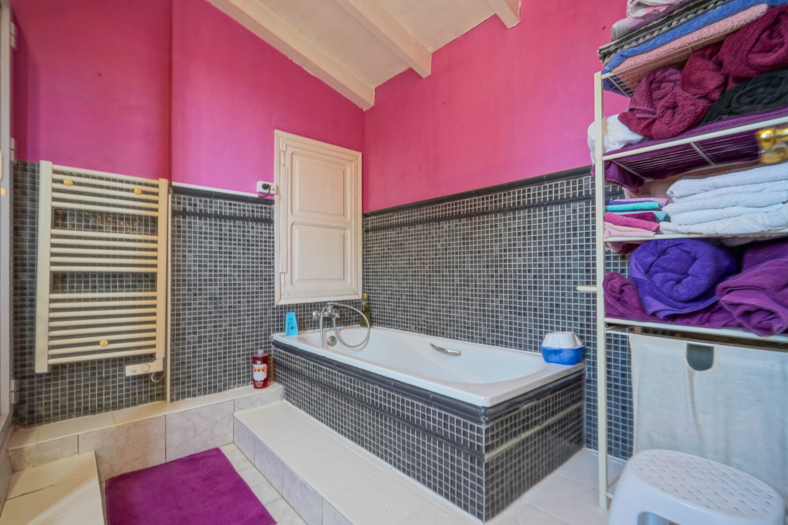 C3XY4395JAV Traditionelle Villa auf flachem Grundstück mit Gewerbeerlaubnis zum Verkauf in Jávea