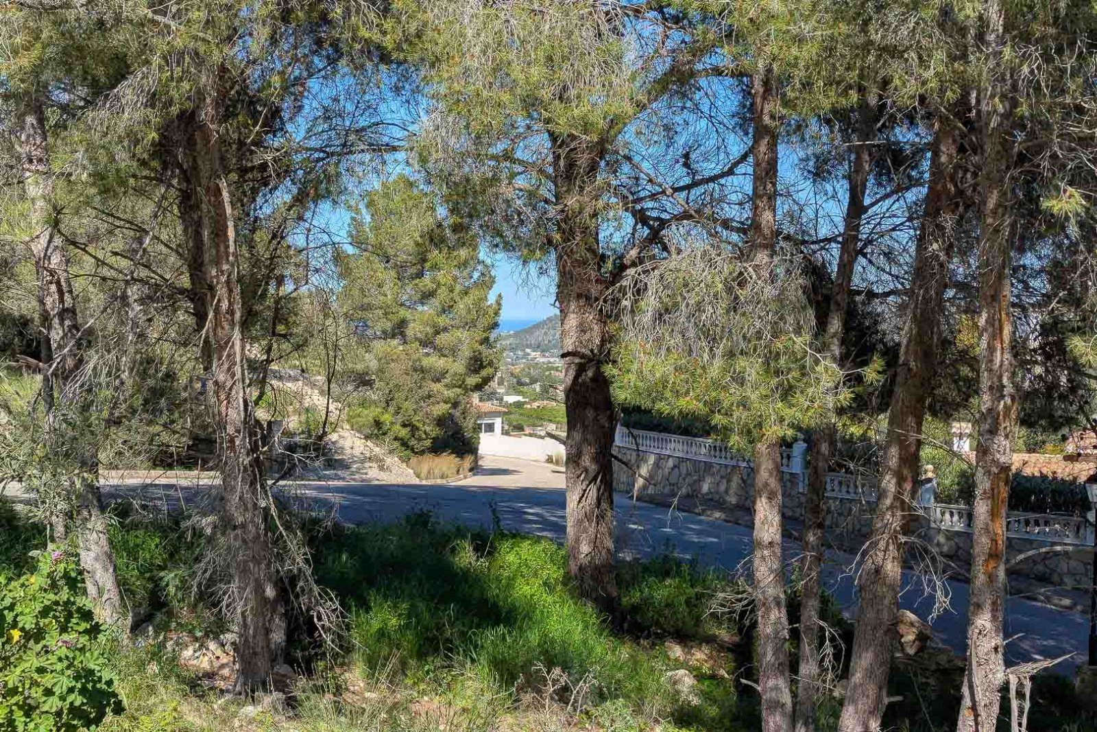 8185PED Komplex im Bau befindlicher unabhängiger Villen mit privatem Pool und teilweisem Meerblick zum Verkauf in Pedreguer.