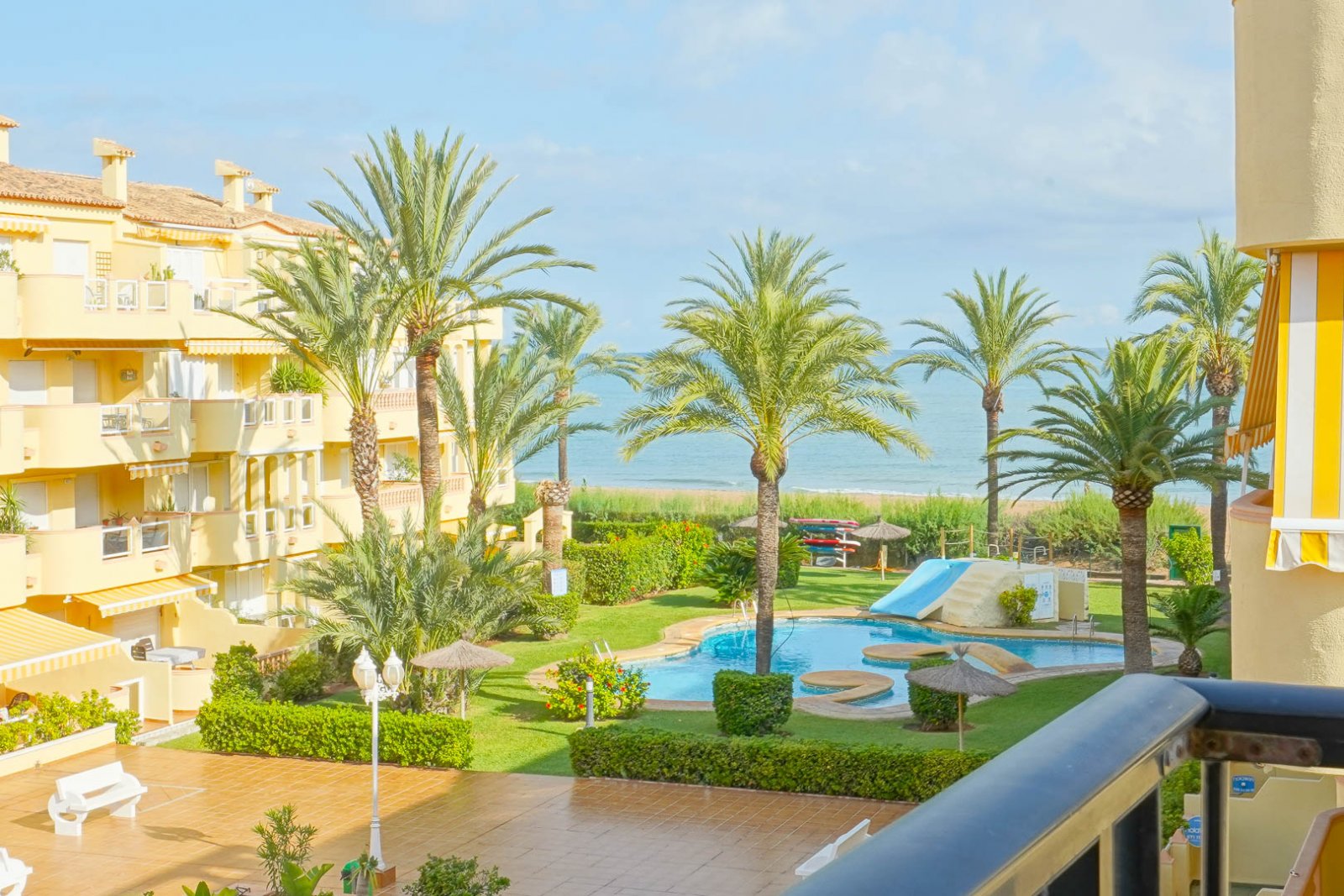 4426DEN Wohnung mit direktem Zugang zum Strand in Denia