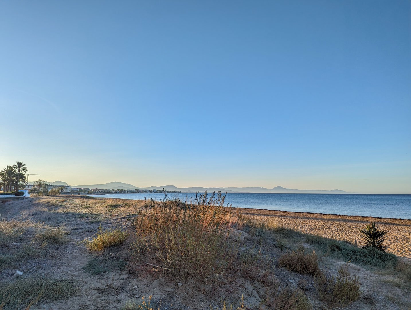 4426DEN Wohnung mit direktem Zugang zum Strand in Denia