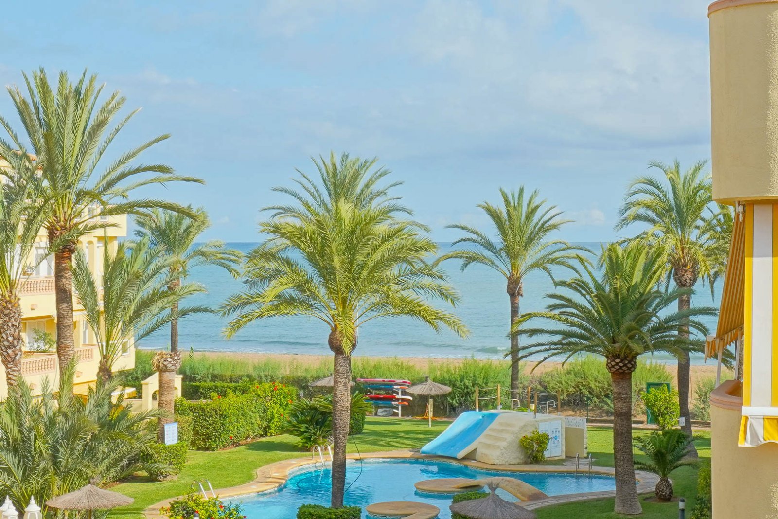 4426DEN Wohnung mit direktem Zugang zum Strand in Denia