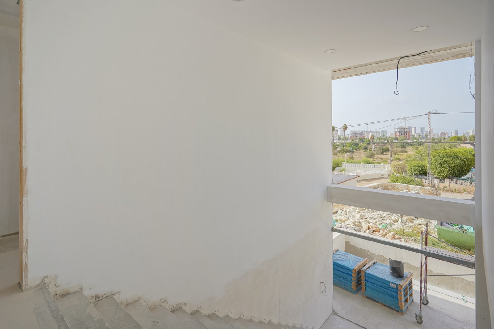 4570CAL Moderne Neubauvilla 500 m vom Strand entfernt, zu verkaufen in Calpe