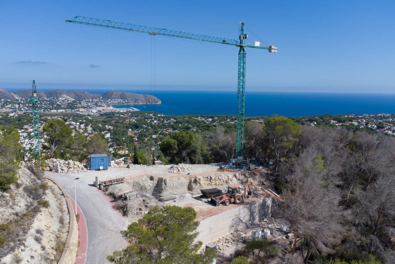 8300MOR Moderne Villa im Bau mit Panoramablick auf das Meer zum Verkauf in Moraira.