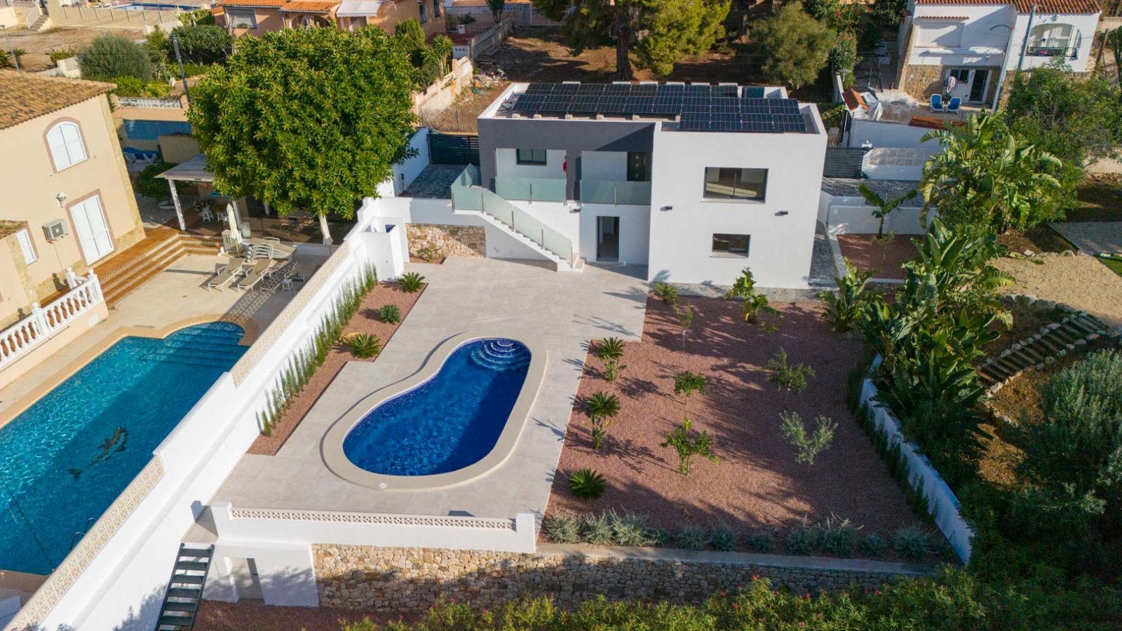 8308CAL Moderne Villa mit Bergblick, zu verkaufen in Calpe.