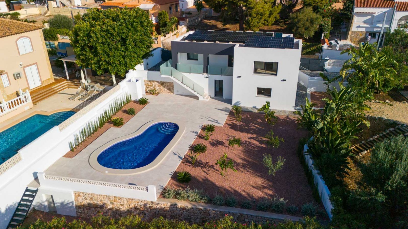 8308CAL Moderne Villa mit Bergblick, zu verkaufen in Calpe.
