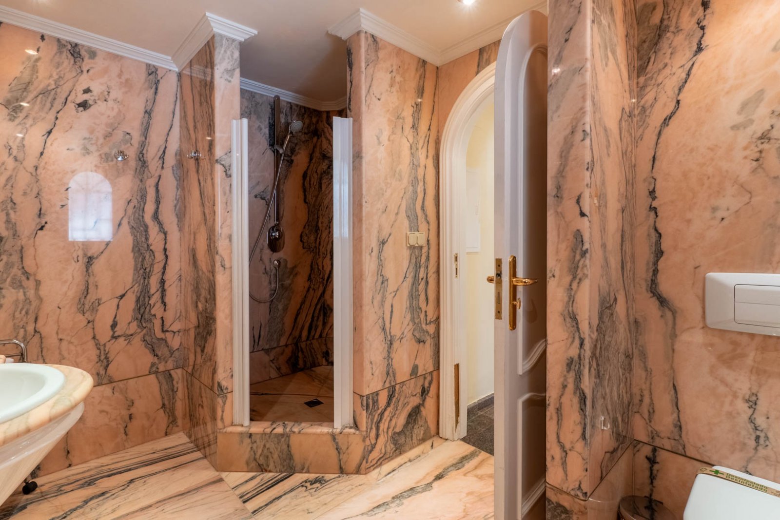 9006BEN Mediterrane Villa mit Panoramablick aufs Meer in Benissa zu verkaufen.