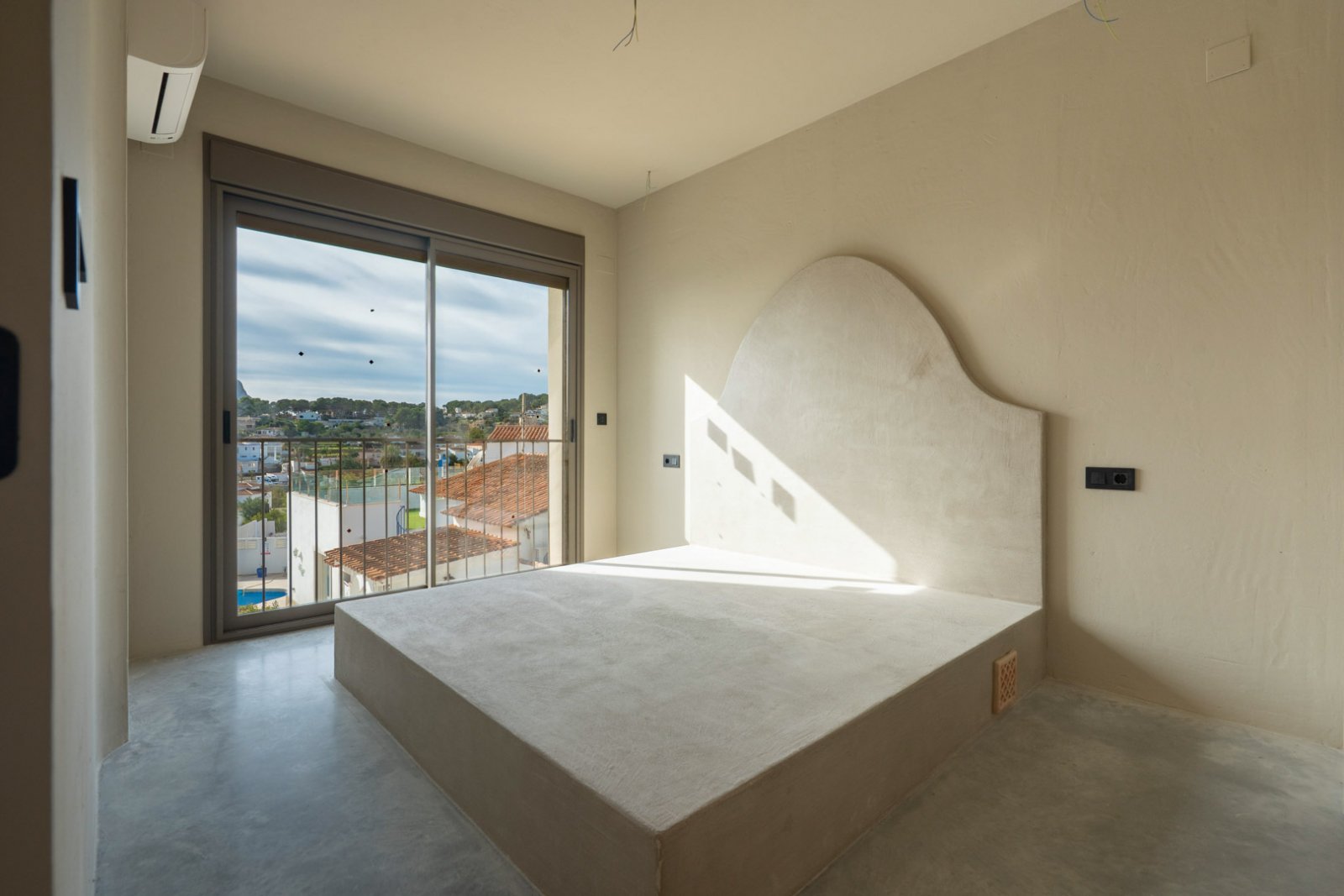 4617BEN Renovierte mediterrane Villa mit Meerblick zum Verkauf in La Fustera, Benissa