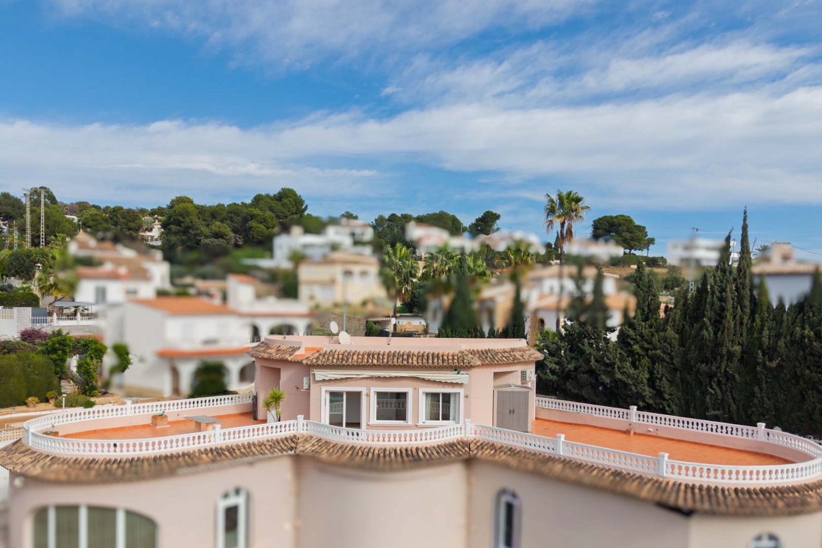 8324BEN Penthouse 150m vom Strand entfernt in Benissa zu verkaufen.