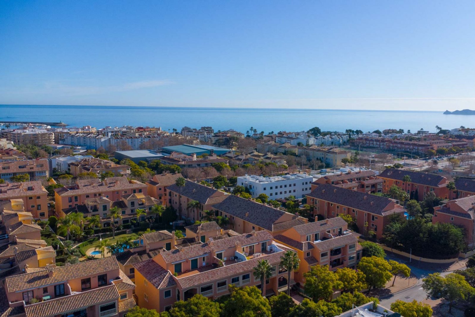 C4XY4619JAV Wohnung in einer Wohnanlage mit Swimmingpool im Hafen von Jávea zu verkaufen