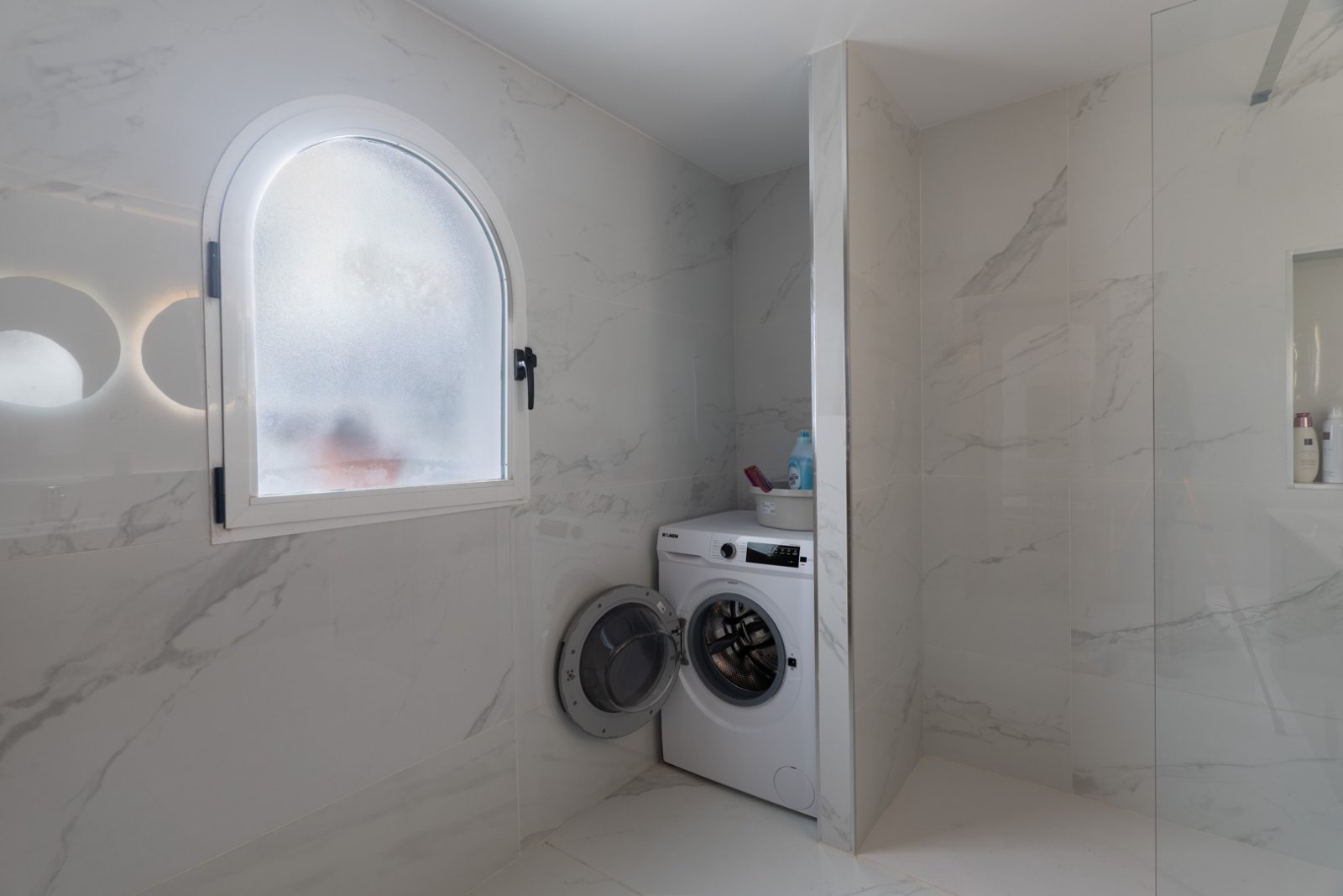 C4XY8330OLI Reihenhaus mit Meerblick in Oliva zu verkaufen.