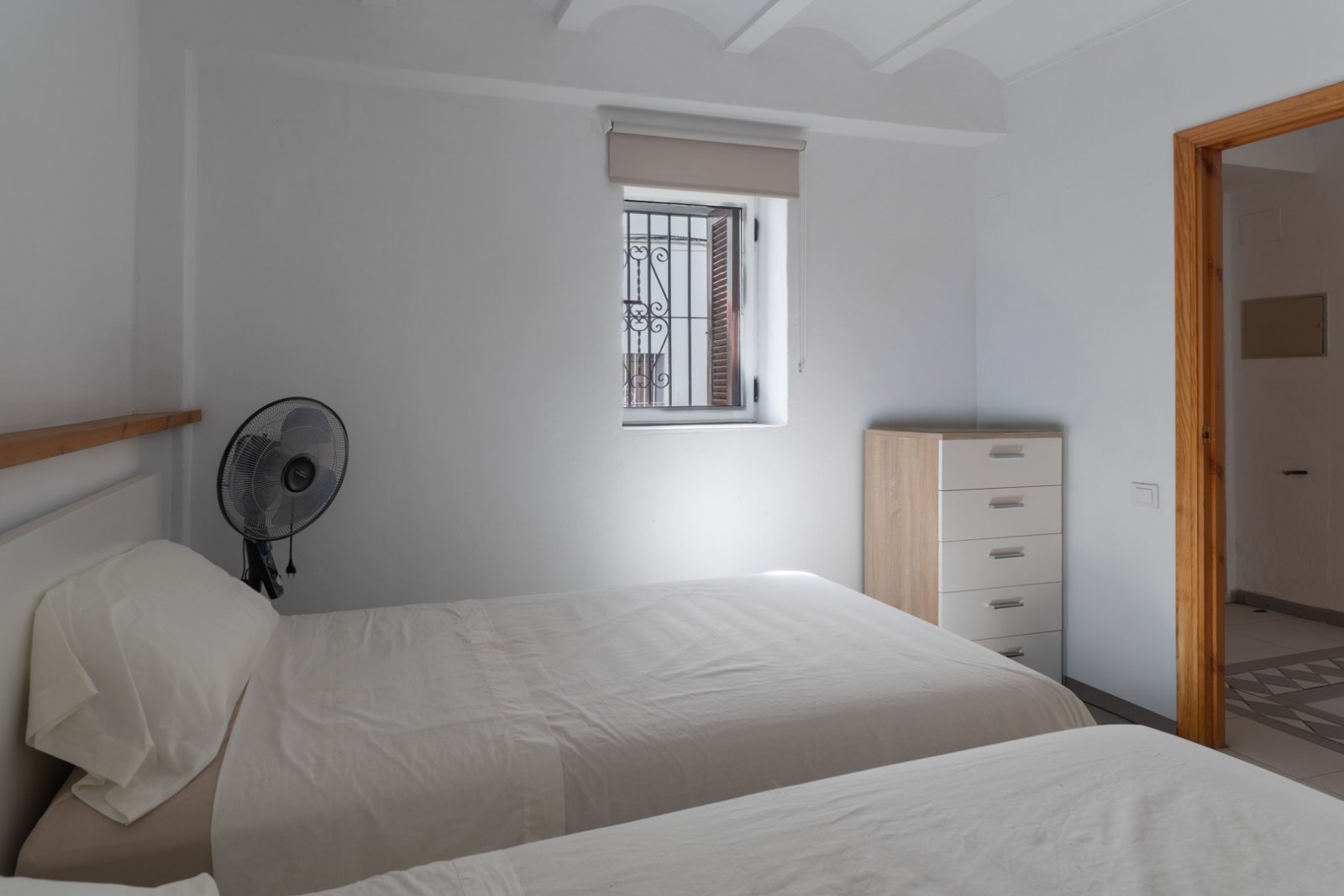 C4XY8330OLI Reihenhaus mit Meerblick in Oliva zu verkaufen.