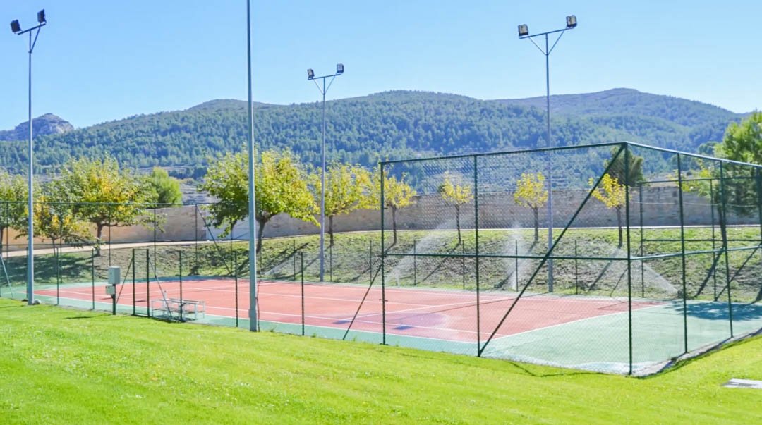 7010PEN Schöne Neubau-Finca in Penáguila zu verkaufen