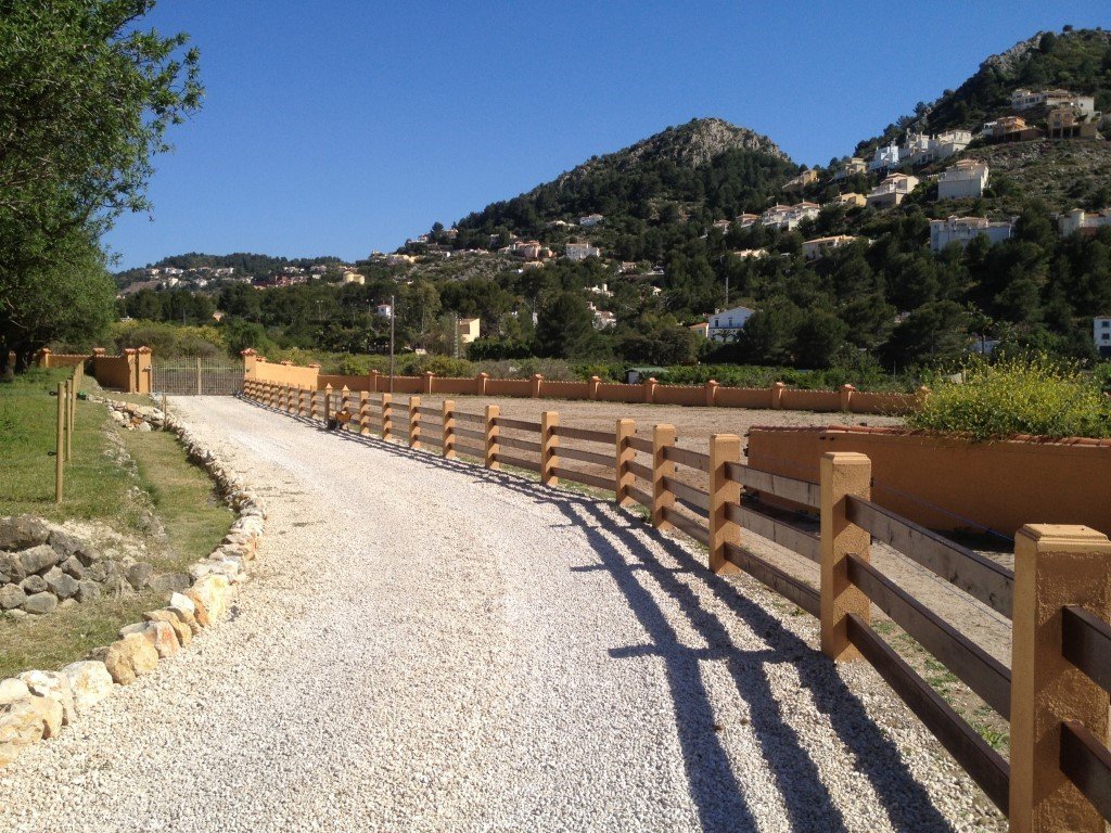 C3XY6152PED Geräumige Finca auf einem flachen Grundstück in Pedreguer zu verkaufen