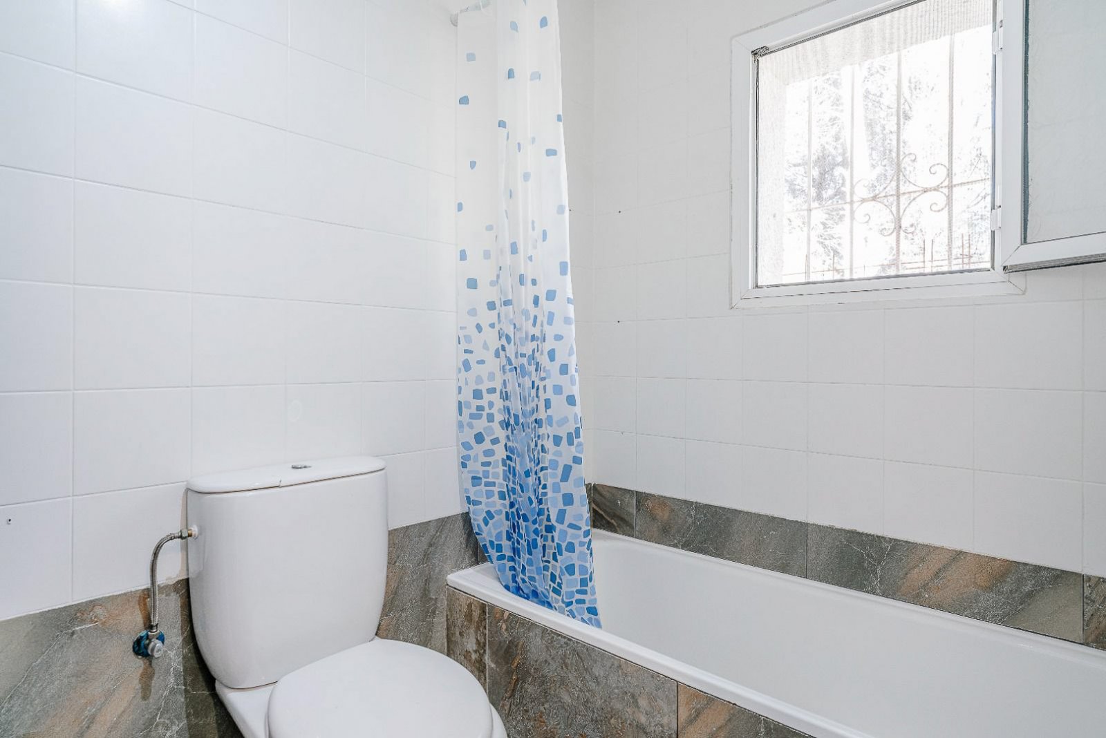 8272MOR Traditionelle Villa zum Verkauf in Moraira