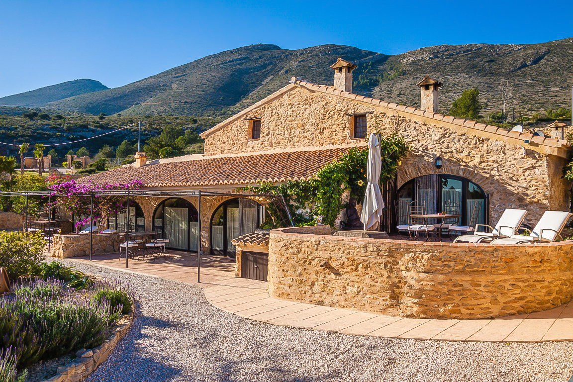 6436 BEN Schöne authentische Finca zum Verkauf in Benissa