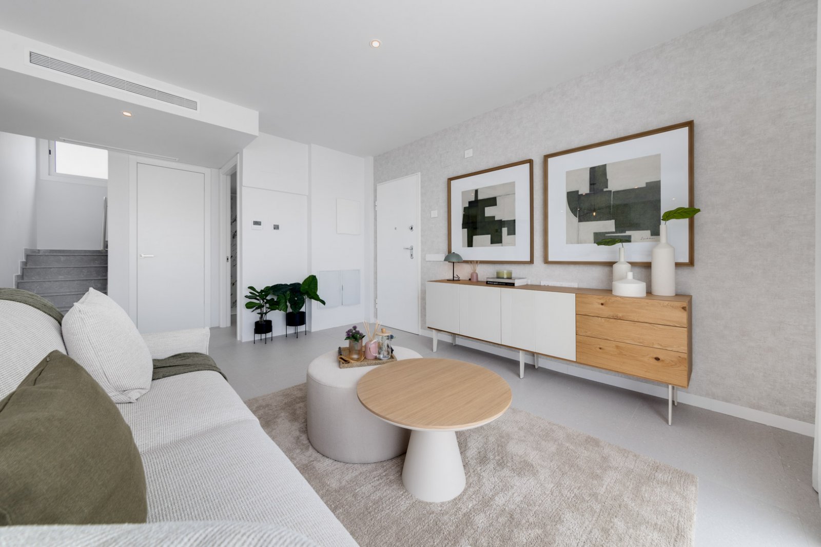 8277MUT Moderne Villa mit Meerblick zu verkaufen in der Nähe von El Campello.