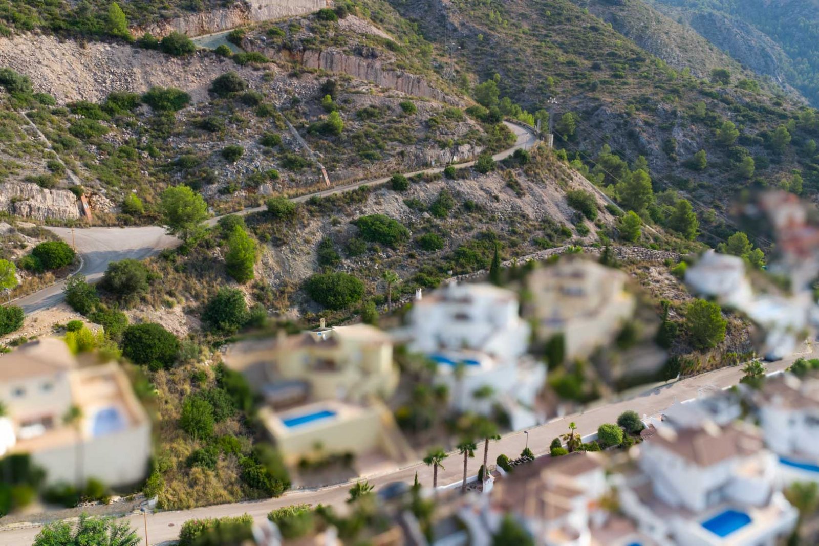 9000JAL Stadtgrundstück mit freiem Blick auf das Jalón-Tal.