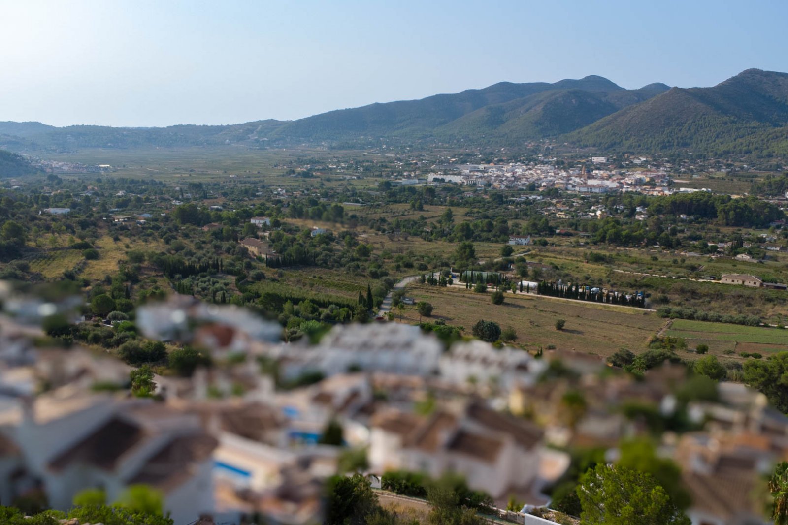 9000JAL Stadtgrundstück mit freiem Blick auf das Jalón-Tal.
