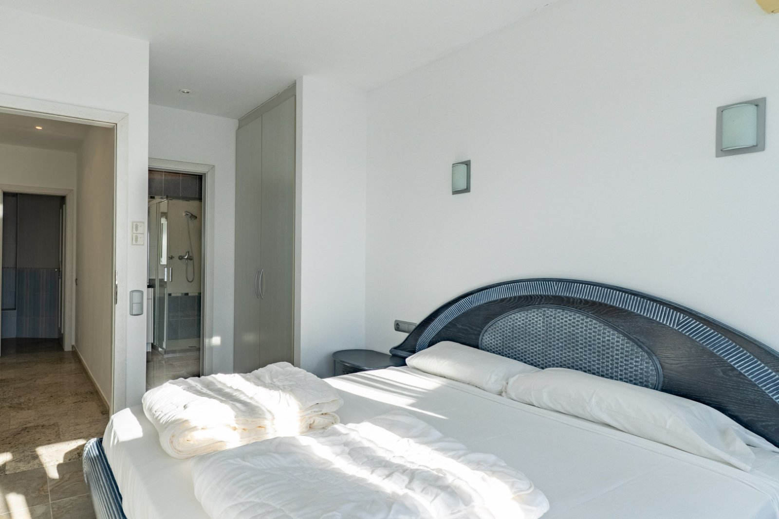 9005MOR Moderne Villa mit spektakulärem Meerblick in Moraira zu verkaufen.