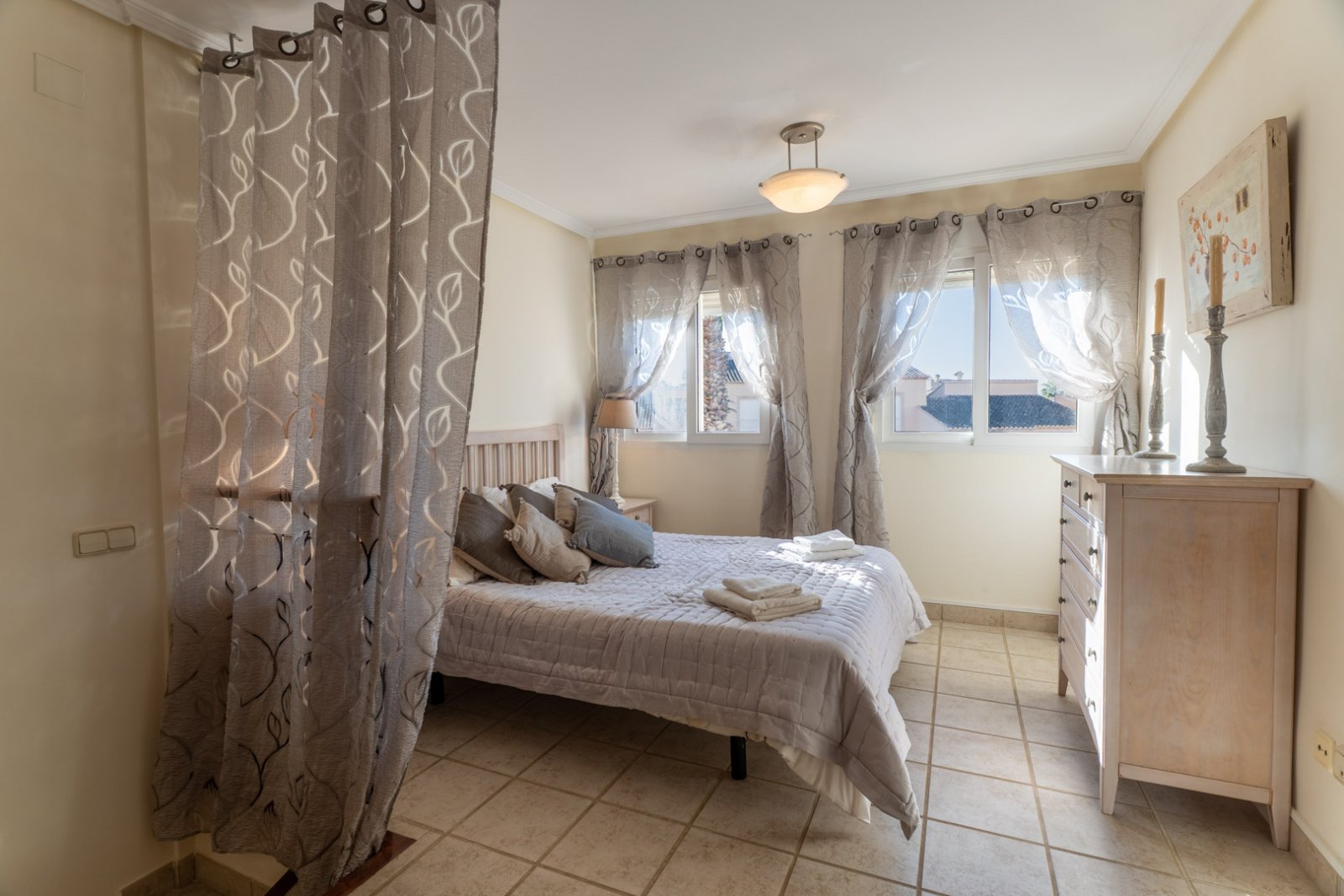 C4XY4604JAV Reihenhaus, 100 m vom Meer entfernt, zu verkaufen in Jávea