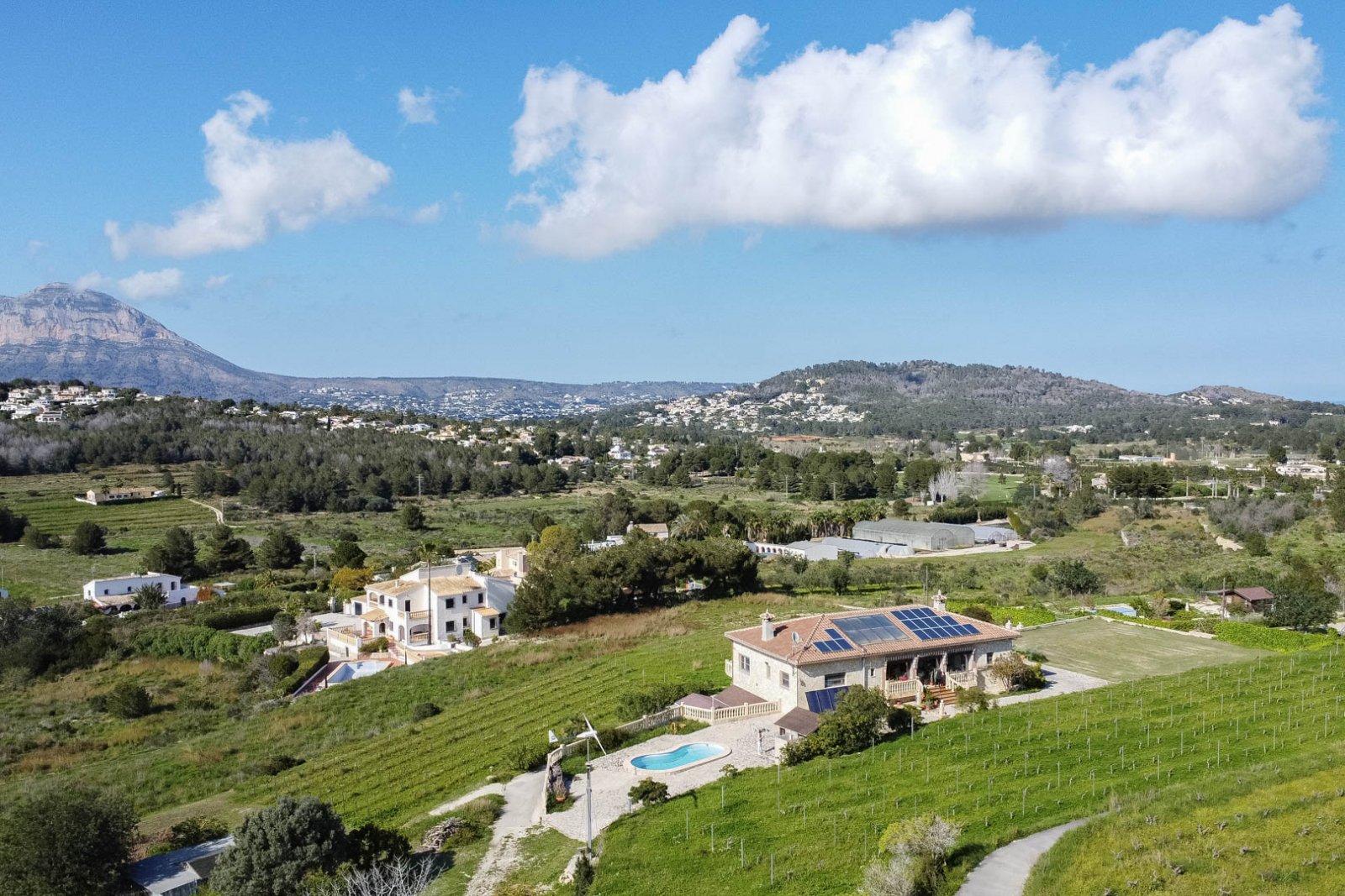 C3XY4251BELL Wunderschönes Landhaus mit Weinbergen in Benitachell zu verkaufen